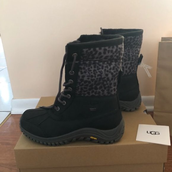 UGG W Adirondack II Boots Black Exotic boot. Sz: 7 - Picture 6 of 8